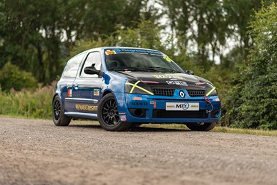 Lot 53 - 2003 Renault Clio Cup 182