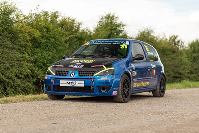 Lot 53 - 2003 Renault Clio Cup 182