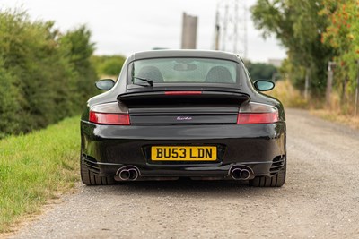 Lot 99 - 2003 Porsche 911 Turbo