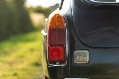 Lot 96 - 1972 MGB GT