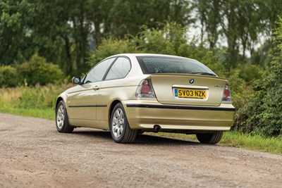 Lot 9 - 2003 BMW 316 TI SE Compact