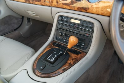 Lot 50 - 1996 Jaguar XK8 Convertible
