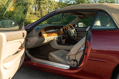 Lot 50 - 1996 Jaguar XK8 Convertible