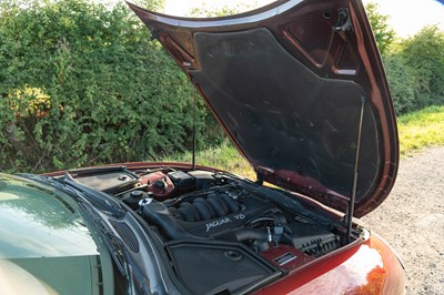 Lot 50 - 1996 Jaguar XK8 Convertible