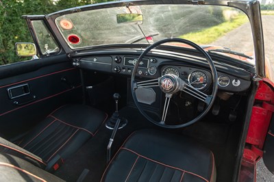 Lot 108 - 1968 MGC Roadster