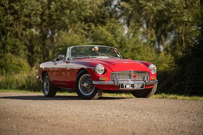 Lot 108 - 1968 MGC Roadster