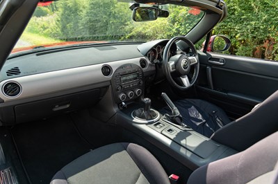 Lot 42 - 2009 Mazda MX-5