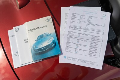 Lot 42 - 2009 Mazda MX-5