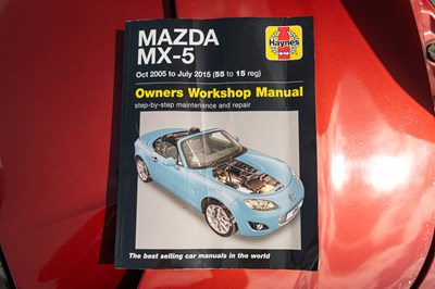 Lot 42 - 2009 Mazda MX-5