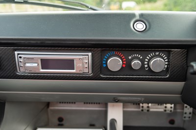 Lot 35 - 2001 Vauxhall VX220
