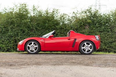 Lot 35 - 2001 Vauxhall VX220
