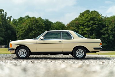 Lot 117 - 1978 Mercedes 280CE