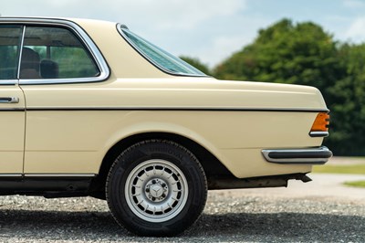 Lot 117 - 1978 Mercedes 280CE