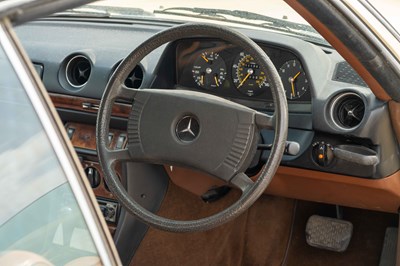 Lot 117 - 1978 Mercedes 280CE