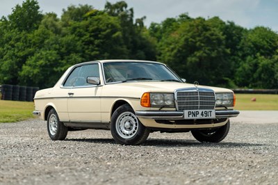 Lot 117 - 1978 Mercedes 280CE