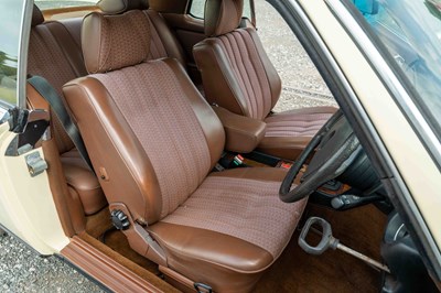 Lot 117 - 1978 Mercedes 280CE