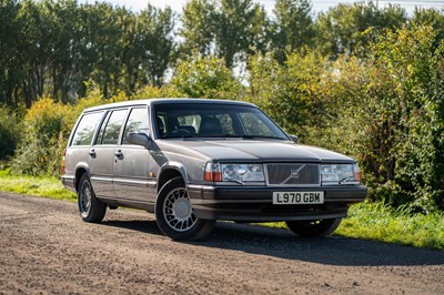 Lot 1993 Volvo 960