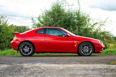 Lot 8 - 1999 Alfa Romeo GTV 3.0 V6 24v Lusso
