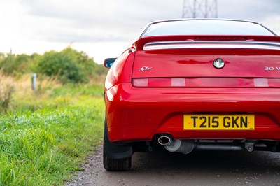 Lot 8 - 1999 Alfa Romeo GTV 3.0 V6 24v Lusso