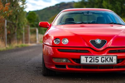 Lot 8 - 1999 Alfa Romeo GTV 3.0 V6 24v Lusso