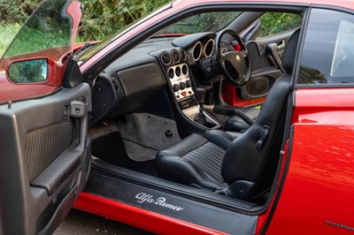 Lot 8 - 1999 Alfa Romeo GTV 3.0 V6 24v Lusso