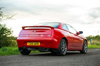Lot 8 - 1999 Alfa Romeo GTV 3.0 V6 24v Lusso