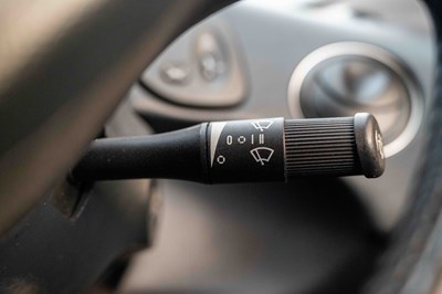 Lot 8 - 1999 Alfa Romeo GTV 3.0 V6 24v Lusso