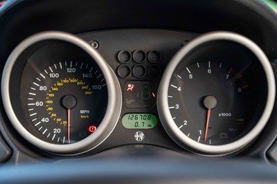 Lot 8 - 1999 Alfa Romeo GTV 3.0 V6 24v Lusso