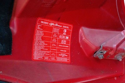 Lot 8 - 1999 Alfa Romeo GTV 3.0 V6 24v Lusso