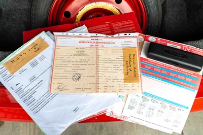 Lot 8 - 1999 Alfa Romeo GTV 3.0 V6 24v Lusso