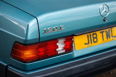 Lot 24 - 1992 Mercedes 190E