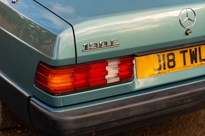 Lot 24 - 1992 Mercedes 190E