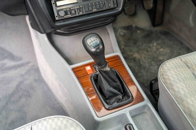 Lot 24 - 1992 Mercedes 190E