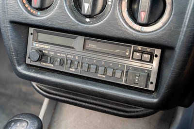 Lot 24 - 1992 Mercedes 190E