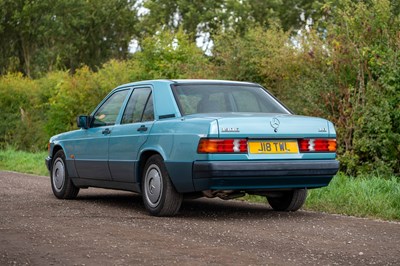 Lot 24 - 1992 Mercedes 190E