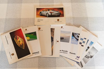 Lot 9 - 1998 Porsche Boxster