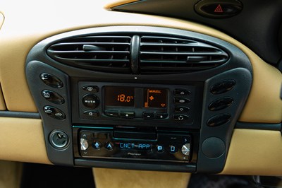 Lot 9 - 1998 Porsche Boxster