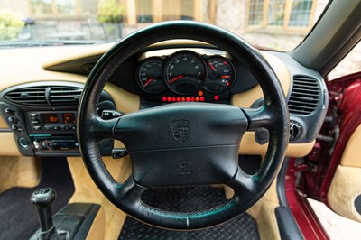 Lot 9 - 1998 Porsche Boxster
