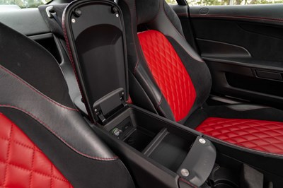 Lot 51 - 2013 Aston Martin Vanquish