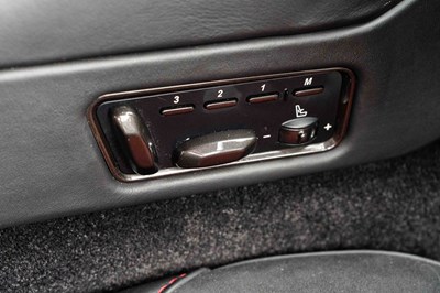 Lot 51 - 2013 Aston Martin Vanquish