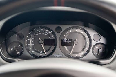 Lot 51 - 2013 Aston Martin Vanquish