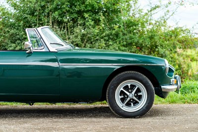 Lot 5 - 1974 MGB Roadster