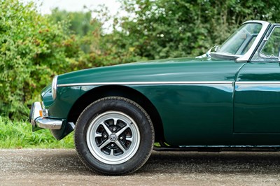 Lot 5 - 1974 MGB Roadster