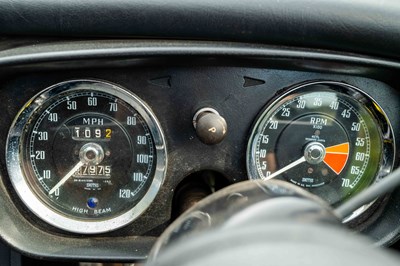 Lot 5 - 1974 MGB Roadster