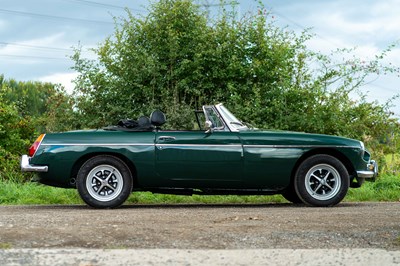 Lot 5 - 1974 MGB Roadster