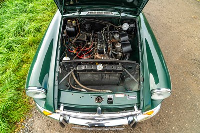 Lot 5 - 1974 MGB Roadster