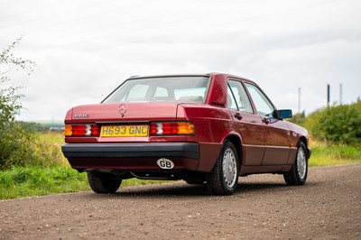 Lot 15 - 1991 Mercedes 190E