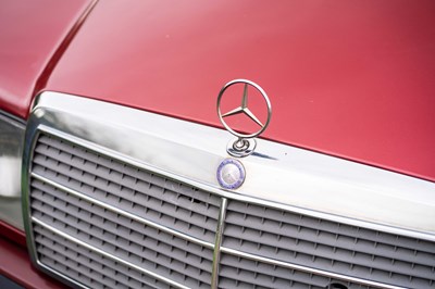 Lot 15 - 1991 Mercedes 190E