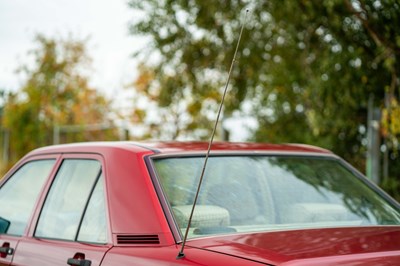 Lot 15 - 1991 Mercedes 190E