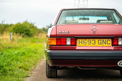 Lot 15 - 1991 Mercedes 190E